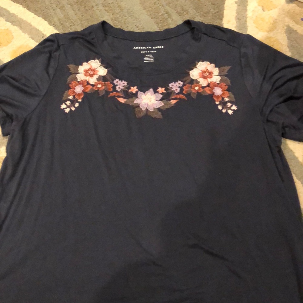 ae floral tee
